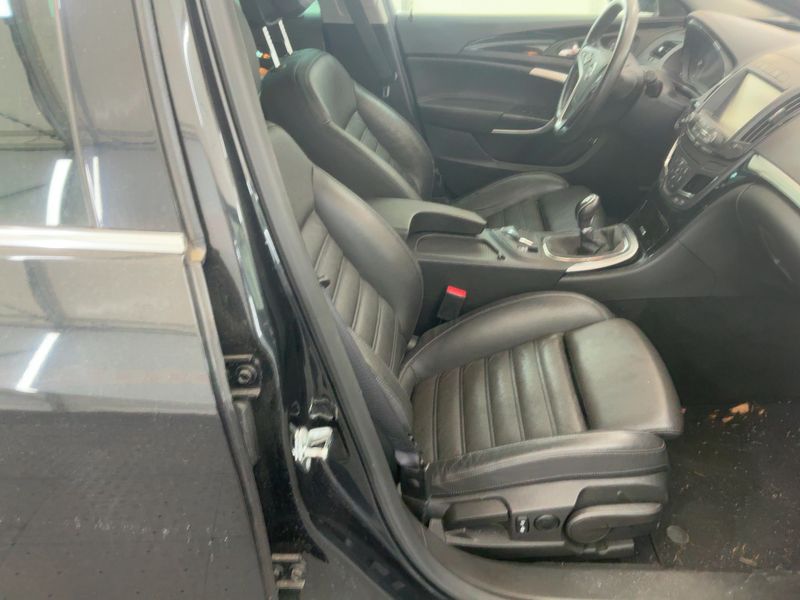 Opel Insignia Sports Tourer 2.0 CDTI Innovation — zdjęcie 11
