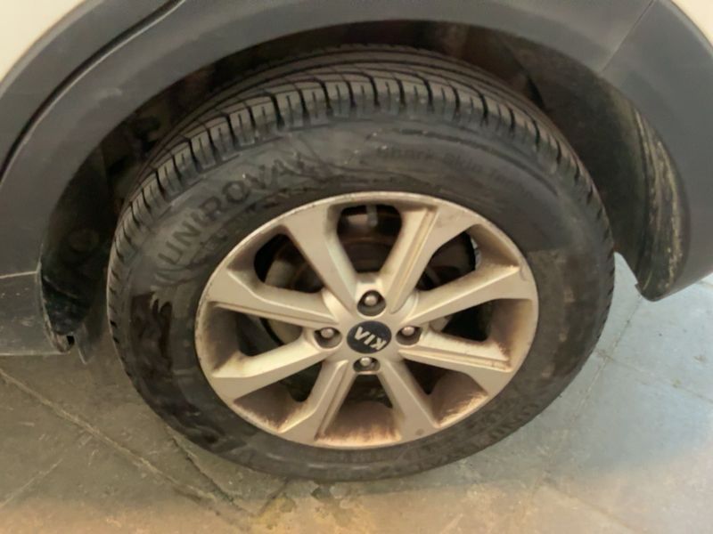 Kia Stonic 1.6 CRDi Style 2018 – снимка 5