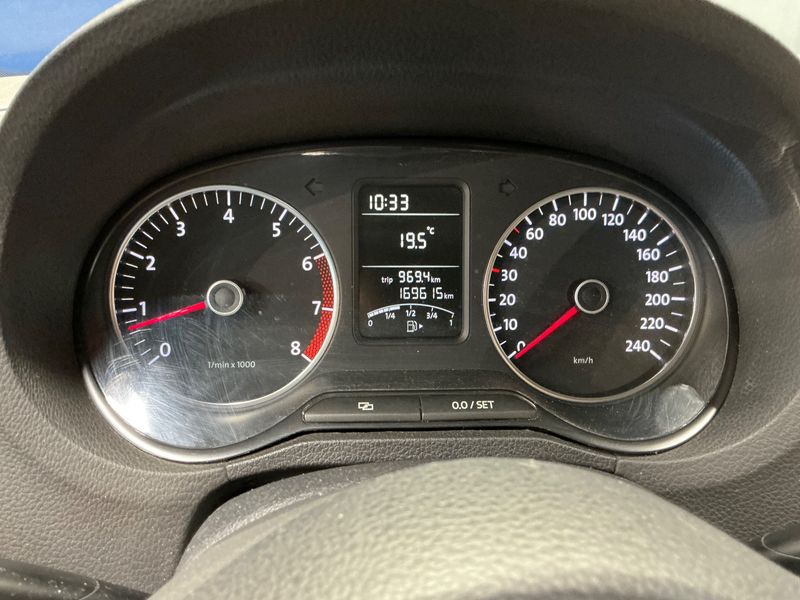 Volkswagen Polo 1.4 FSI Team — zdjęcie 13