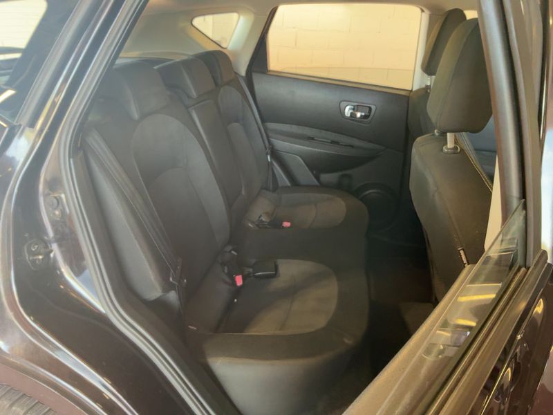 Nissan Qashqai 1.5 dCi Acenta 2010 – снимка 19