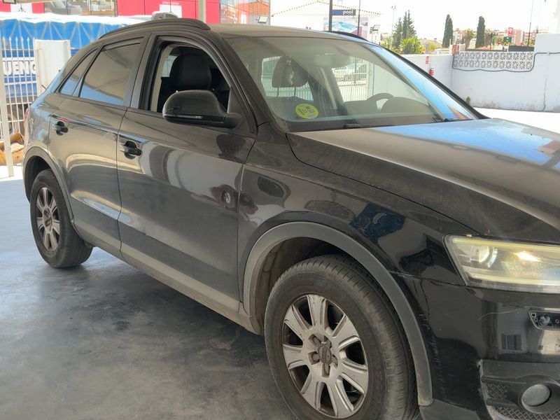 Audi Q3 2.0 TDI Advance — zdjęcie 8