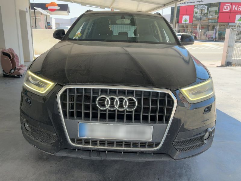 Audi Q3 2.0 TDI Advance — zdjęcie 9