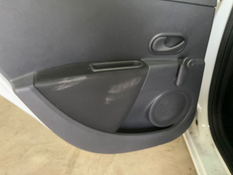 Renault Clio 1.5 dCi Collection Business 2013 – снимка 29