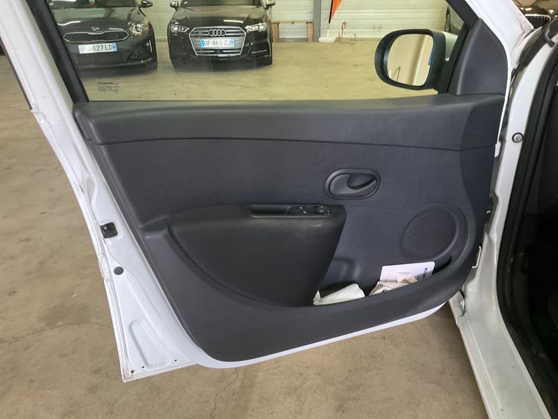Renault Clio 1.5 dCi Collection Business 2013 – снимка 24