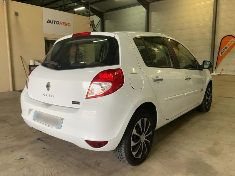 Renault Clio 1.5 dCi Collection Business 2013 – снимка 8