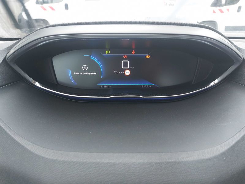 Peugeot 3008 1.5 Blue-HDi Active Business 2021 – снимка 12