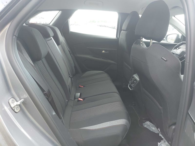Peugeot 3008 1.5 Blue-HDi Active Business 2021 – снимка 14