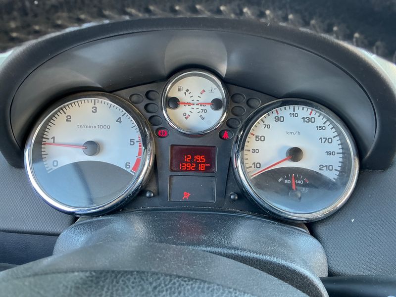 Peugeot 207 1.6 HDi Sport 2007 – снимка 4