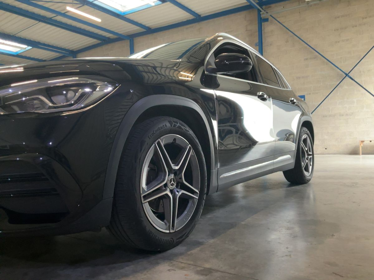 Mercedes-Benz GLA-Klasse GLA 200 AMG Line