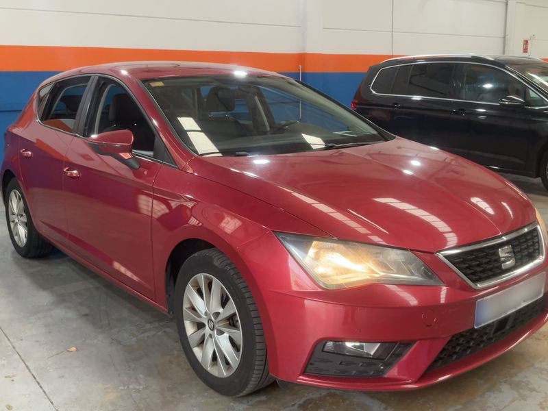 Seat Leon 2.0 TDI Style Plus — zdjęcie 8