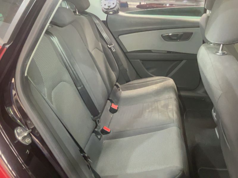 Seat Leon 2.0 TDI Style Plus — zdjęcie 14