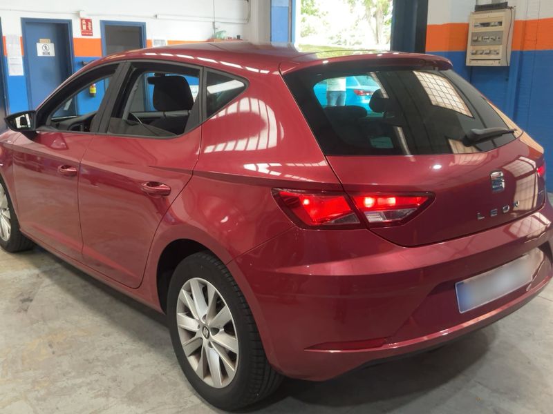 Seat Leon 2.0 TDI Style Plus — zdjęcie 3