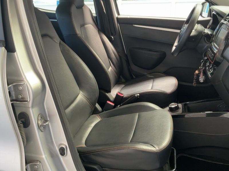 Dacia Spring electric drive 33 kW Comfort Plus — zdjęcie 11
