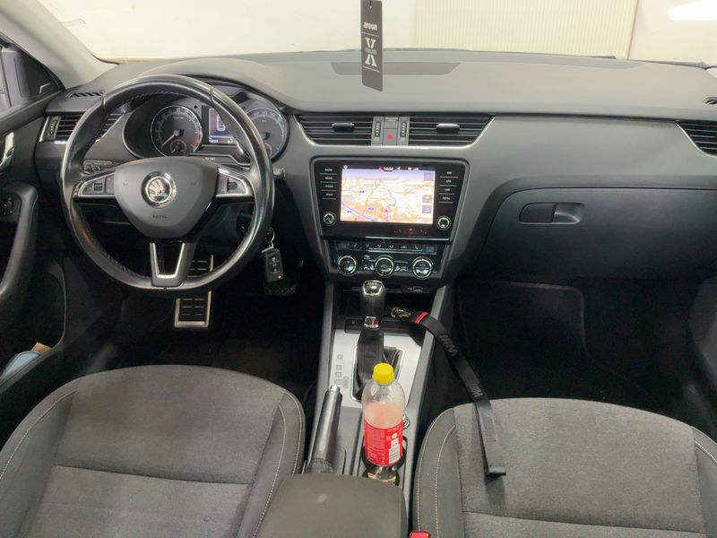 Skoda Octavia 1.6 TDI Soleil 2019 – снимка 17