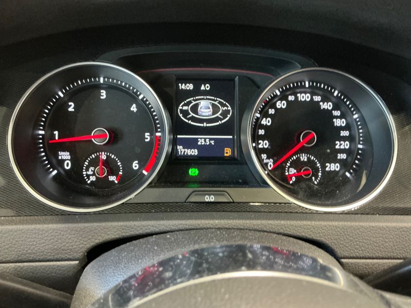 Volkswagen Golf VII 2.0 TDI GTD BlueMotion Tech 2015 – снимка 19