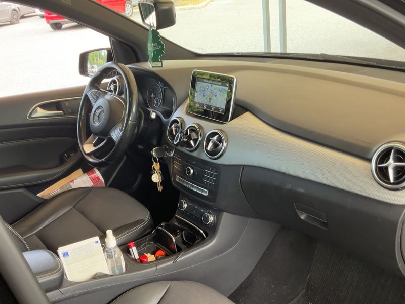 Mercedes-Benz B-Klasse B 180 CDI AMG Sport 2015 – снимка 17