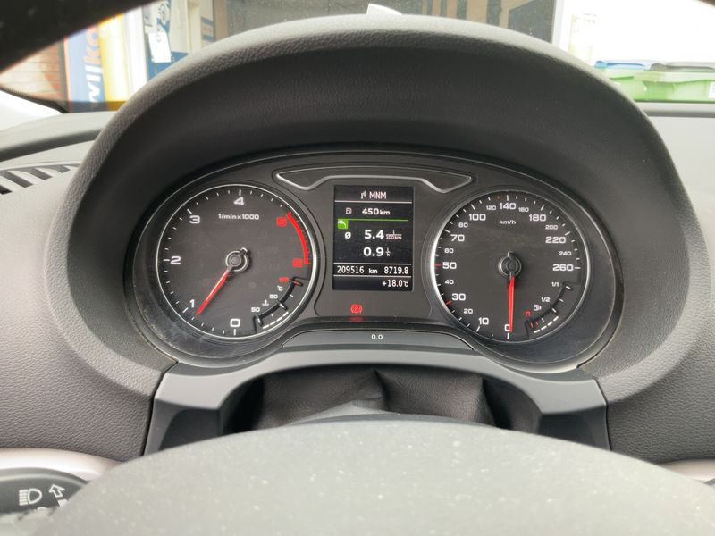 Audi A3 Sportback 2.0 TDI Attraction 2013 – снимка 18