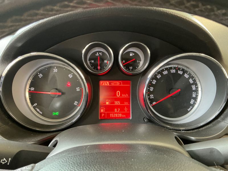 Opel Insignia Sports Tourer 2.0 CDTI Edition — zdjęcie 4