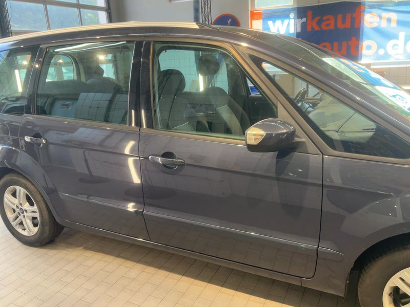 Ford Galaxy 1.6 TDCi Business Edition — zdjęcie 7