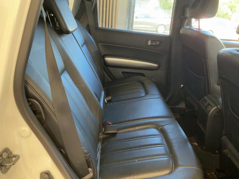 Nissan X-Trail 2.0 dCi LE 4x4 — zdjęcie 14