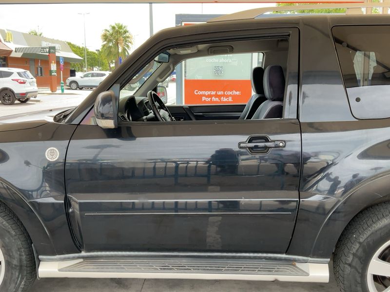 Mitsubishi Pajero 3.2 DI-D Intense — zdjęcie 4