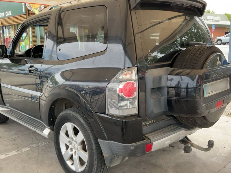 Mitsubishi Pajero 3.2 DI-D Intense — zdjęcie 3