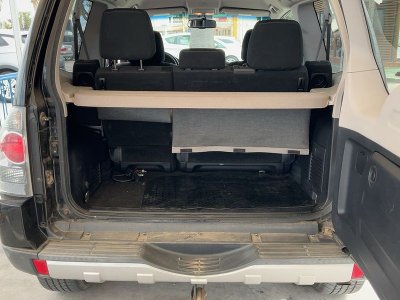 Mitsubishi Pajero 3.2 DI-D Intense — zdjęcie 10