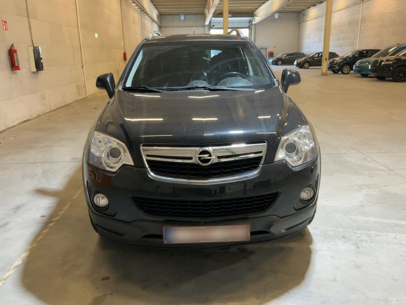 Opel Antara 2.0 CDTI Cosmo Plus 4x2 — zdjęcie 9