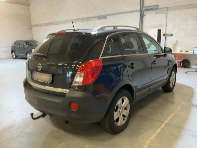 Opel Antara 2.0 CDTI Cosmo Plus 4x2 — zdjęcie 6