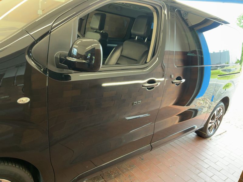 Opel Zafira Life 2.0 Diesel Elegance M (L2) — zdjęcie 4