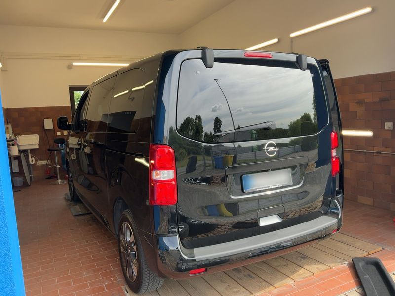 Opel Zafira Life 2.0 Diesel Elegance M (L2) — zdjęcie 3