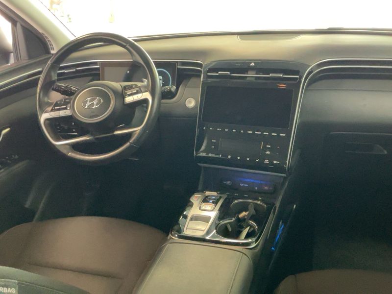Hyundai Tucson 1.6 T-GDI Mild-Hybrid Trend 4WD — zdjęcie 12