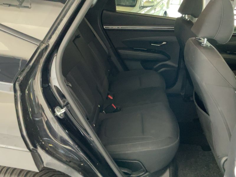 Hyundai Tucson 1.6 T-GDI Mild-Hybrid Trend 4WD — zdjęcie 14