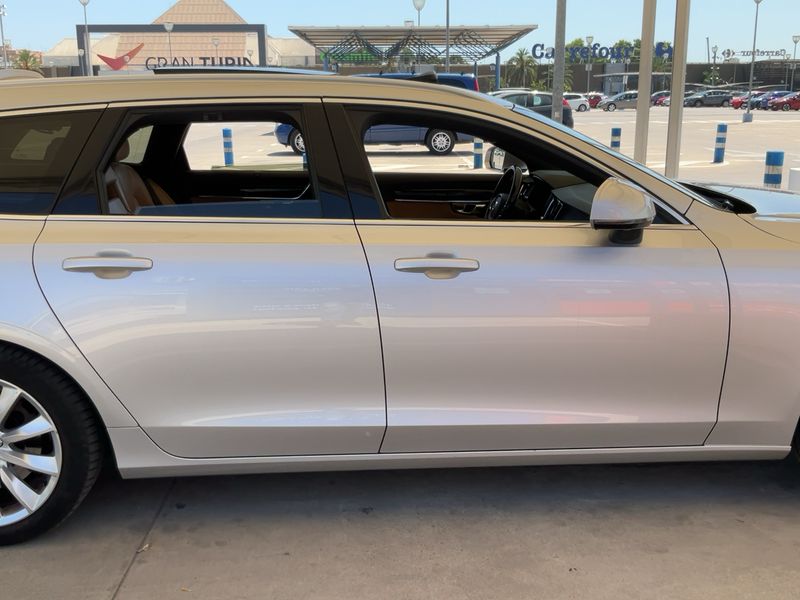 Volvo V90 2.0 T8 Plug-in Hybrid Inscription AWD — zdjęcie 7