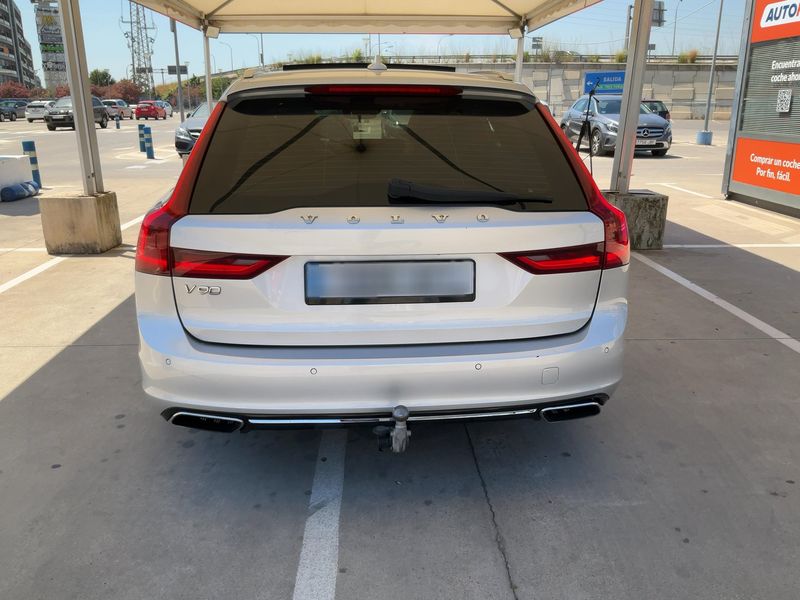 Volvo V90 2.0 T8 Plug-in Hybrid Inscription AWD — zdjęcie 5