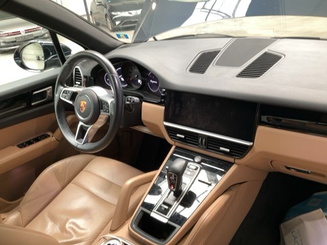 Porsche Cayenne 3.0 — zdjęcie 12