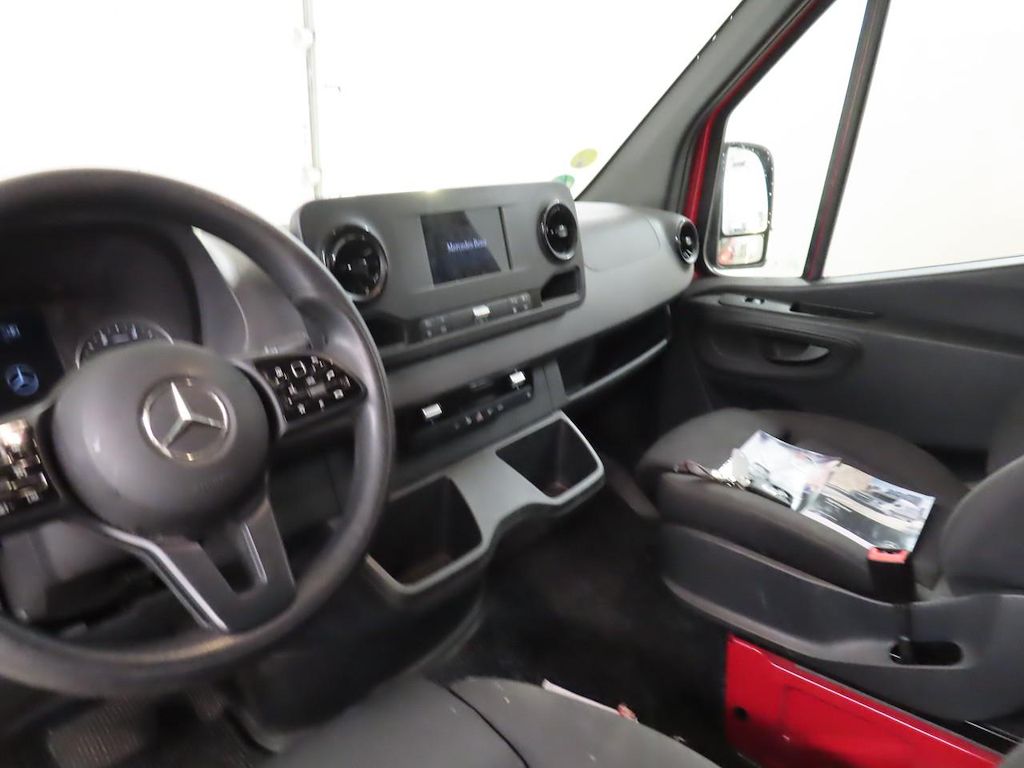 Mercedes-Benz Sprinter 316 CDI RWD L2