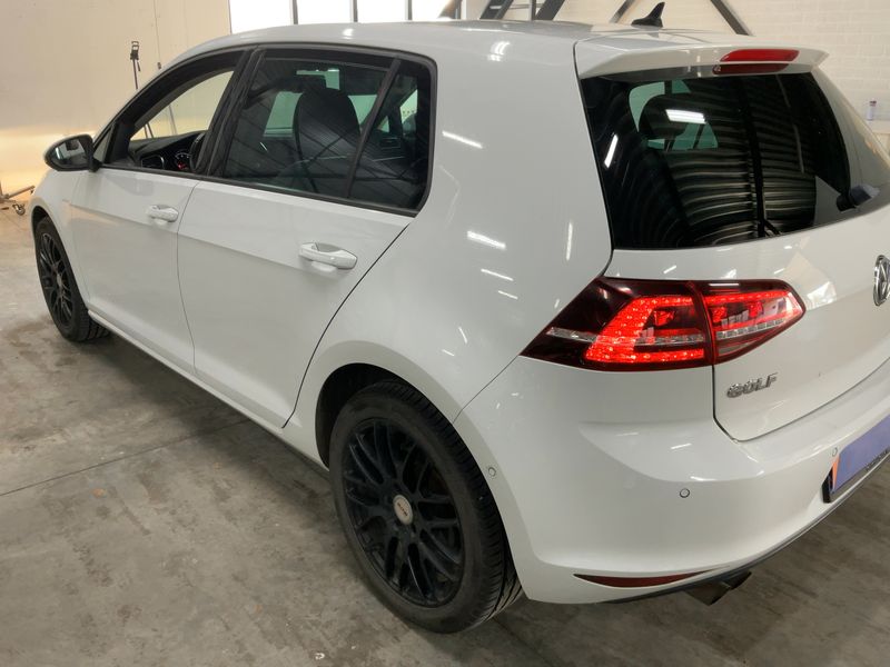 Volkswagen Golf VII 1.4 TSI Highline BlueMotion Tech — zdjęcie 3