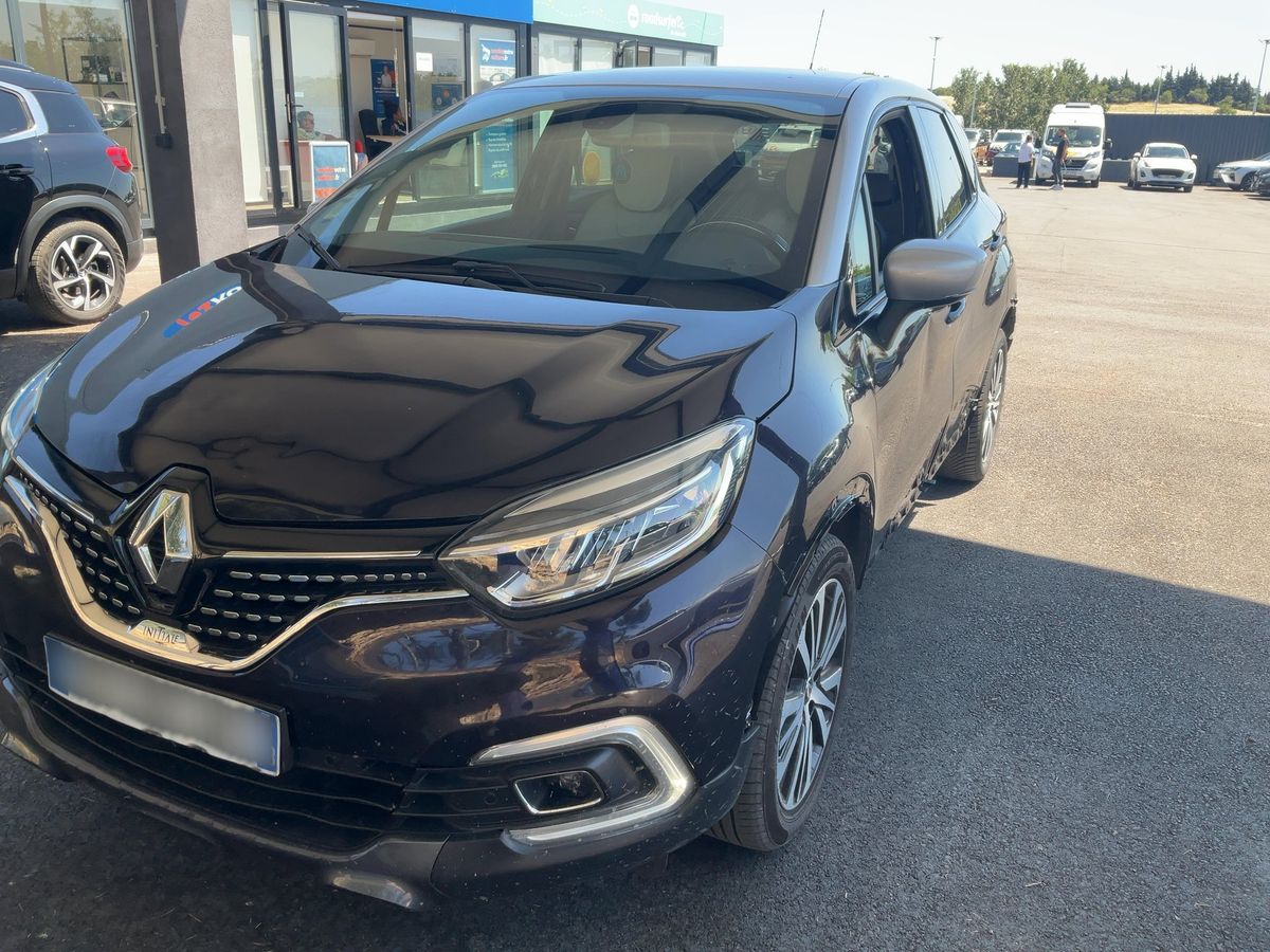 Renault Captur 2017 — photo 1