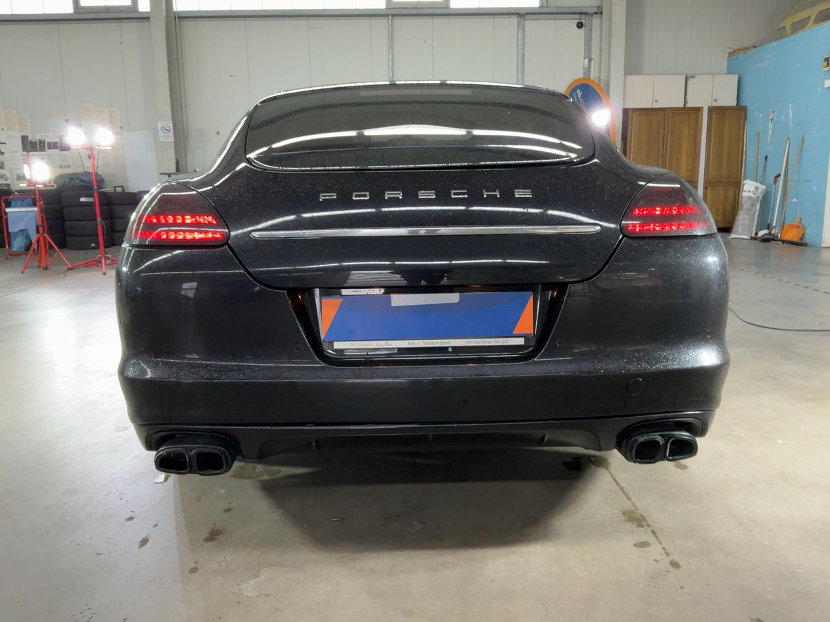 Porsche Panamera 2012 — photo 8