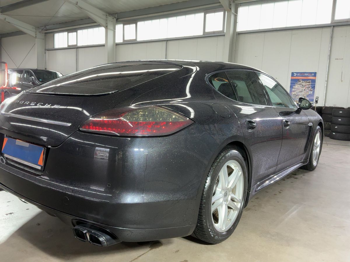 Porsche Panamera 2012 — photo 9