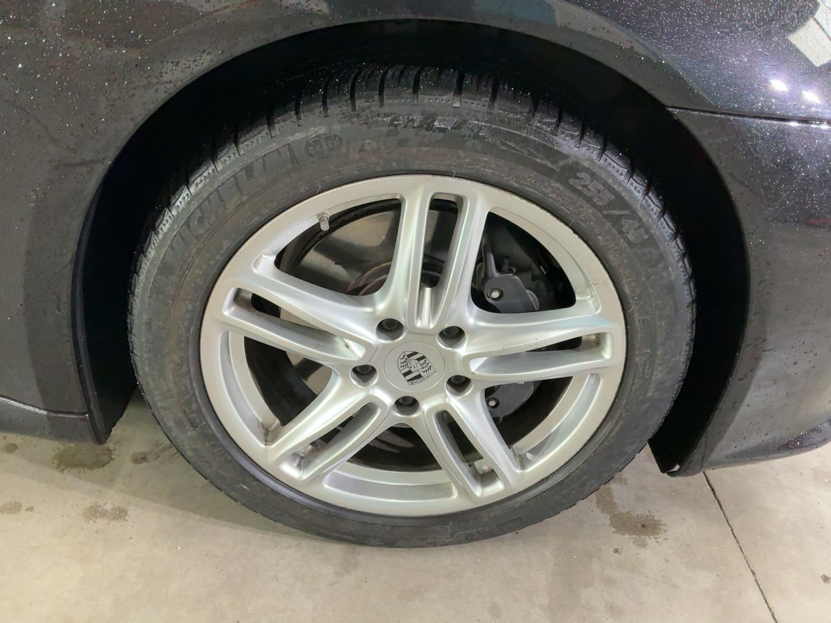 Porsche Panamera 2012 — photo 12