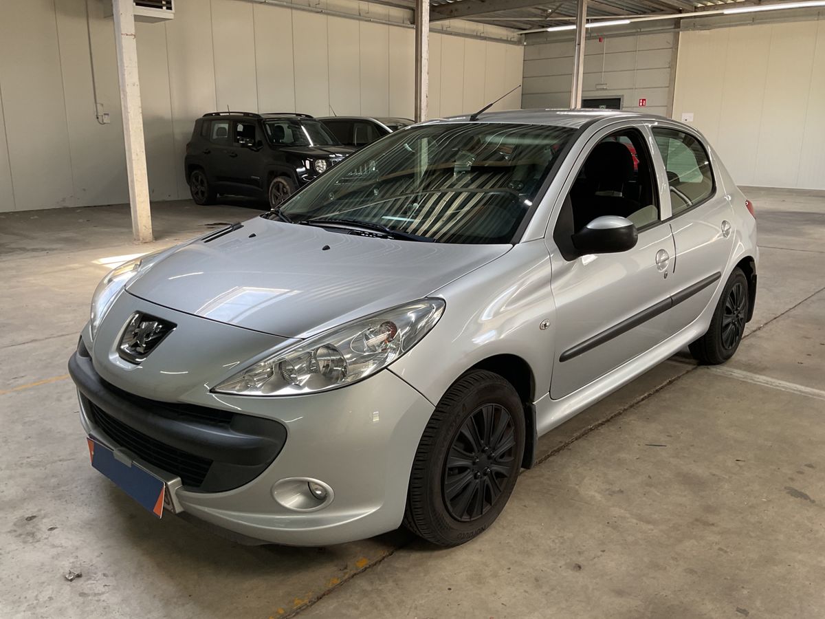Peugeot 206+ 2011