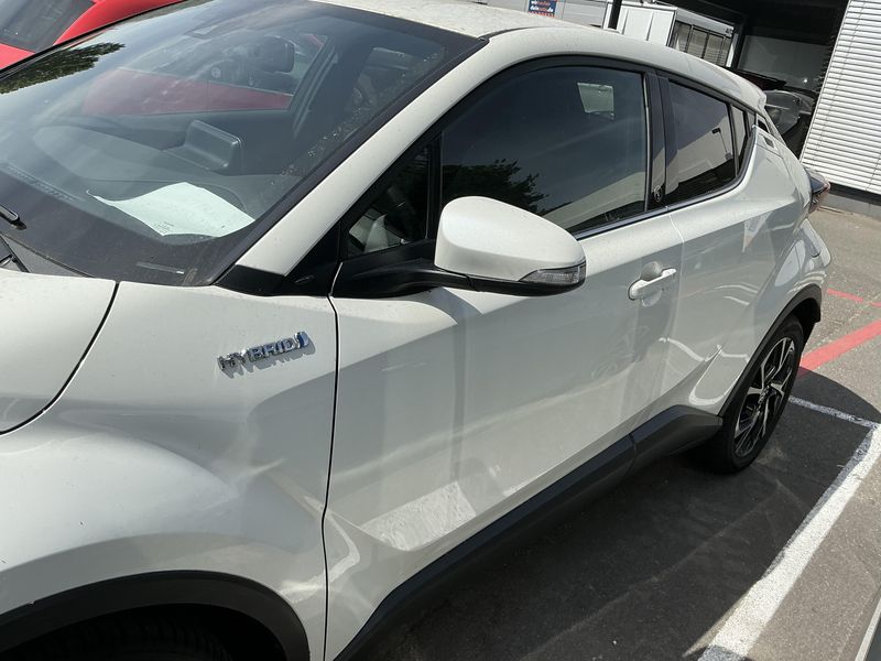 Toyota C-HR 1.8 Hybrid Team D — zdjęcie 4