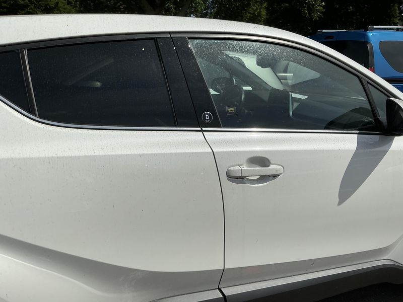 Toyota C-HR 1.8 Hybrid Team D — zdjęcie 7