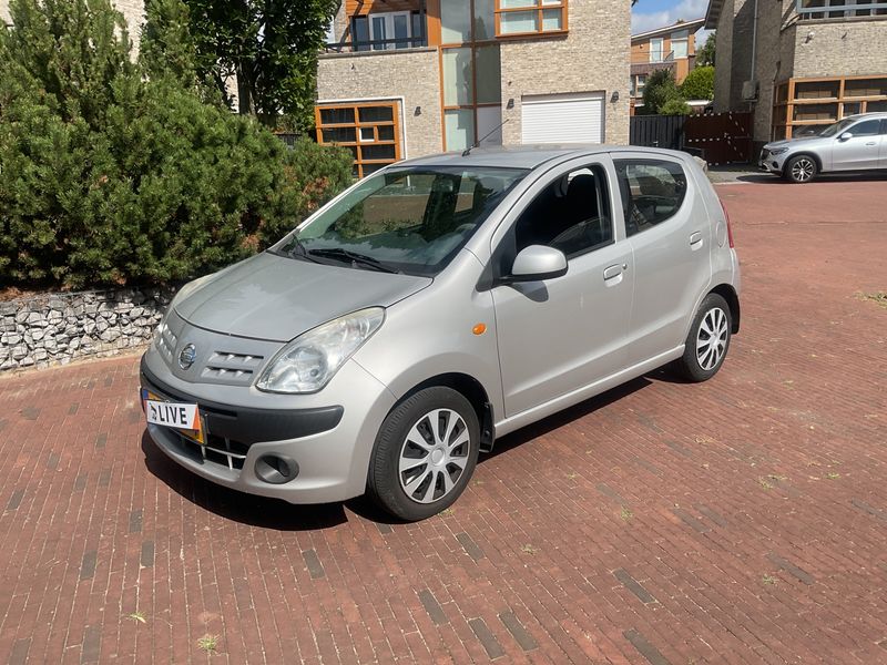 2010 Nissan Pixo