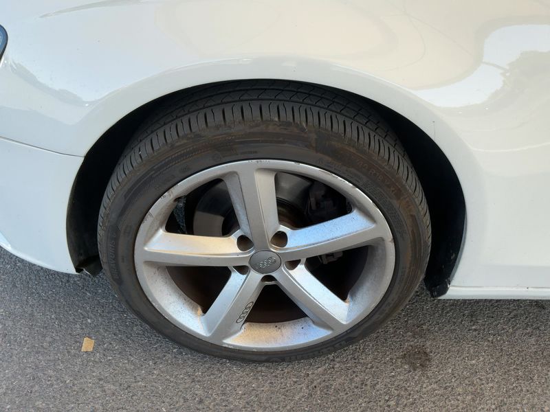 Audi A4 2.0 TDI 2009 – снимка 3