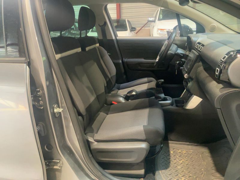 Citroen C3 Aircross 1.2 PureTech Shine — zdjęcie 11