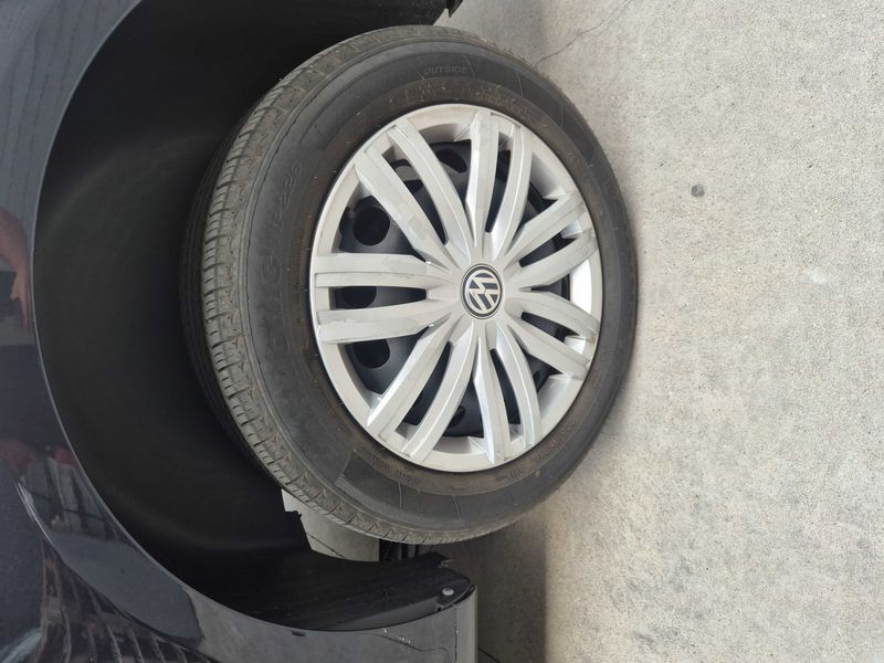 Volkswagen Caddy 1.4 TSI Maxi Trendline BlueMotion Tech — zdjęcie 24