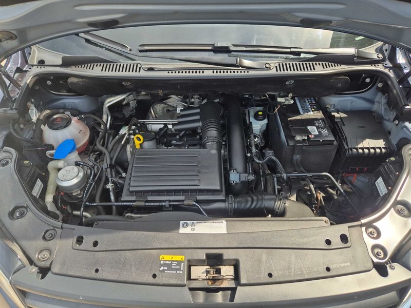 Volkswagen Caddy 1.4 TSI Maxi Trendline BlueMotion Tech — zdjęcie 8